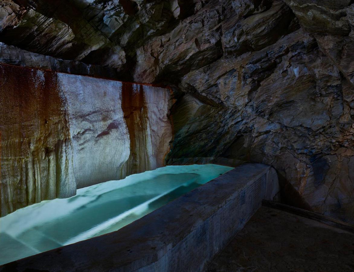 Bagni Di Pisa Palace & Thermal Spa - The Leading Hotels Of The World Сан-Джулиано-Терме Экстерьер фото The Blue Grotto